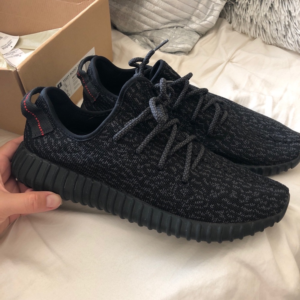 Unauthorized adidas YEEZY 350